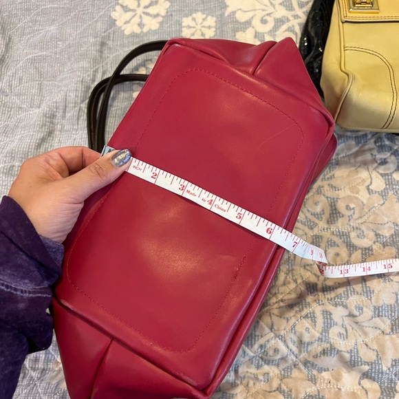 ALTAI MADE IN USA ART BAG RED BROWN LEATHER VGUC CHICAGO BULLS RED COLOR - Picture 10 of 16